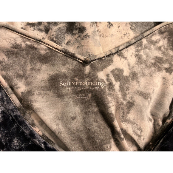 Soft Surroundings Velvet Tie Dye V Neck Mixed Media Tunic Size Large - Picture 4 of 4